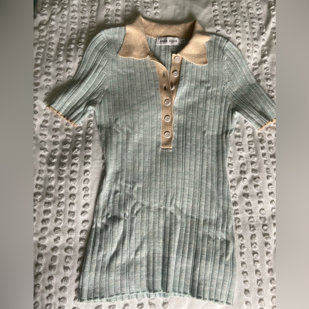 Anna Quan Sweater Top NWOT
